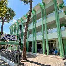 Hotel Gladys