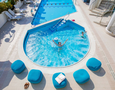 In famiglia o con gli amici? 1 persona GRATIS!