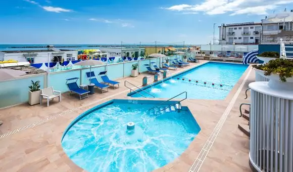 Entro il 6 gennaio: sconti, Spa e telo mare omaggio